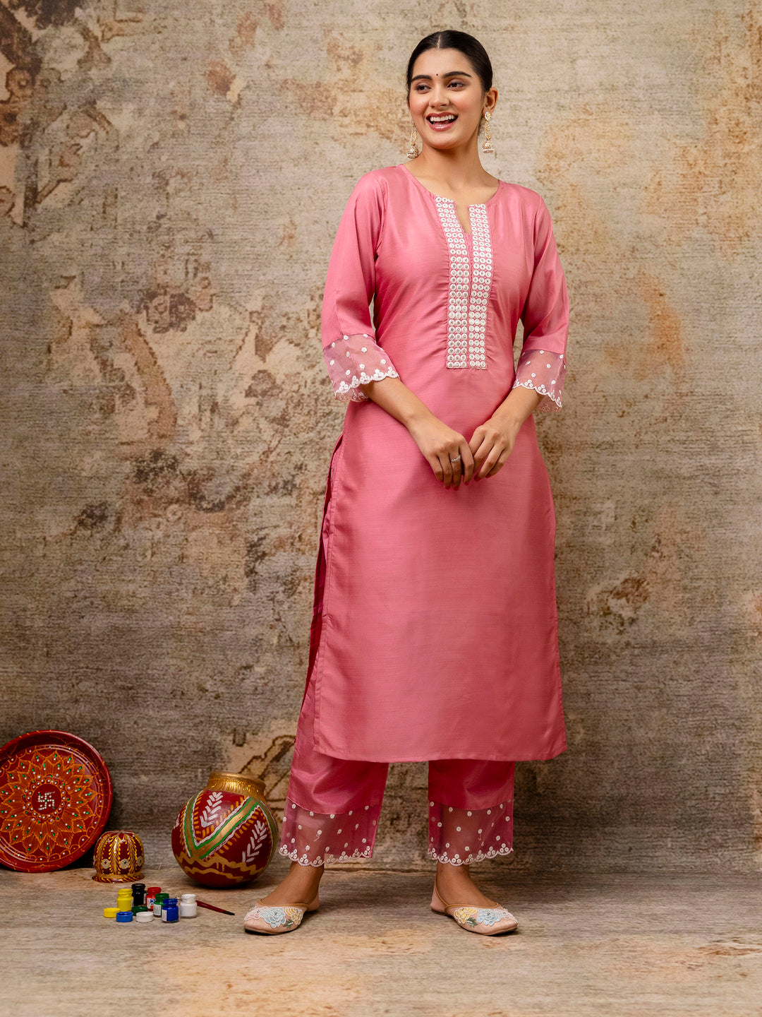 VredeVogel Women Kurta and Pant Sets Silk Blend  Fabric