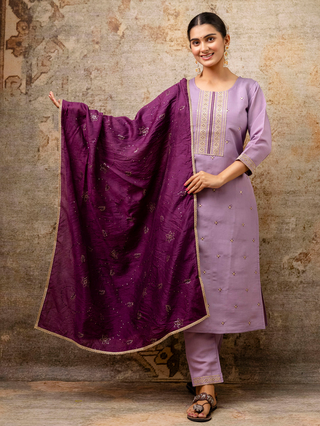 VredeVogel Women Kurta and Pant Sets Silk Blend Fabric