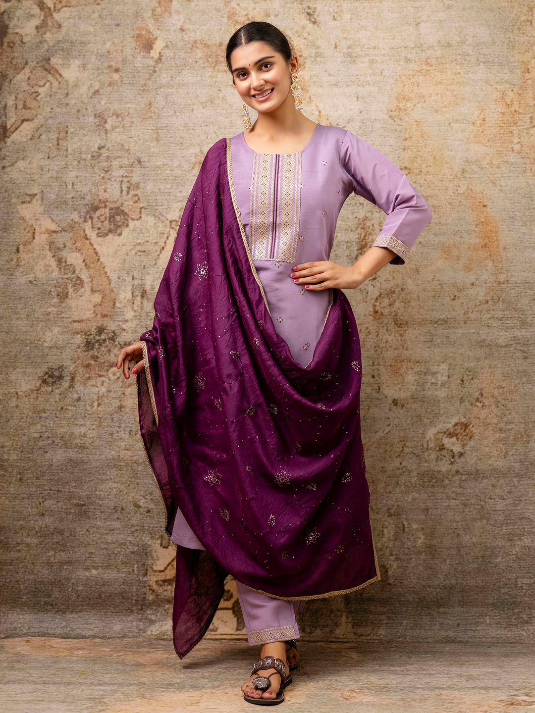 VredeVogel Women Kurta and Pant Sets Silk Blend Fabric