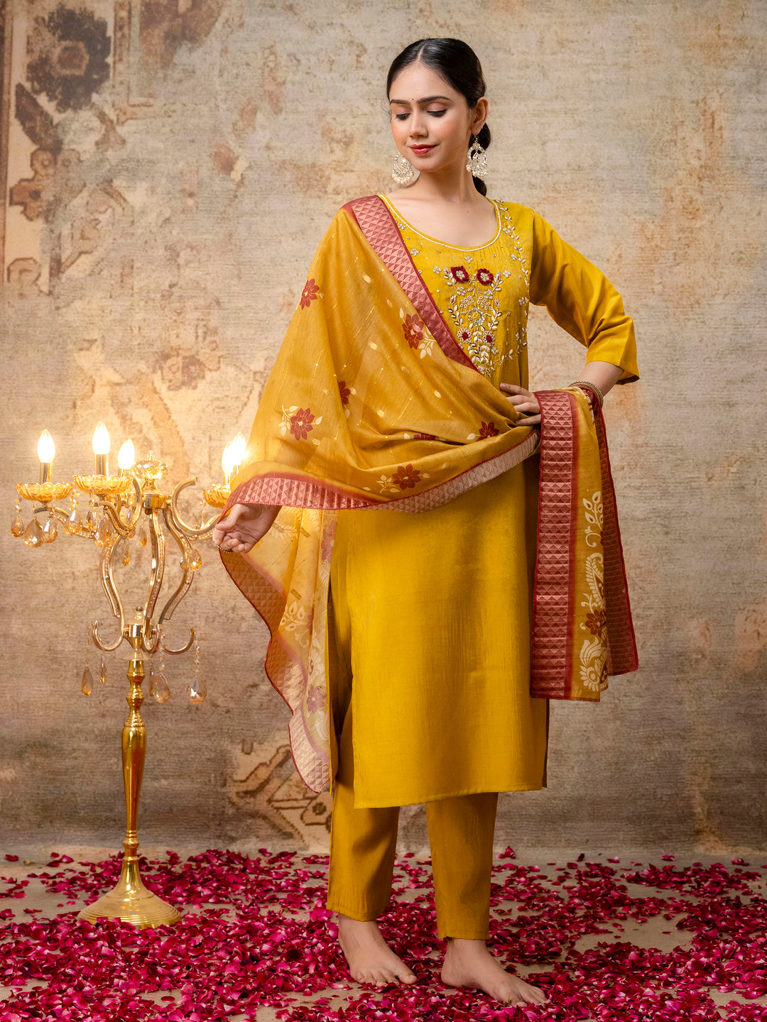 VredeVogel Women Kurta and Pant Sets Simar Silk fabric