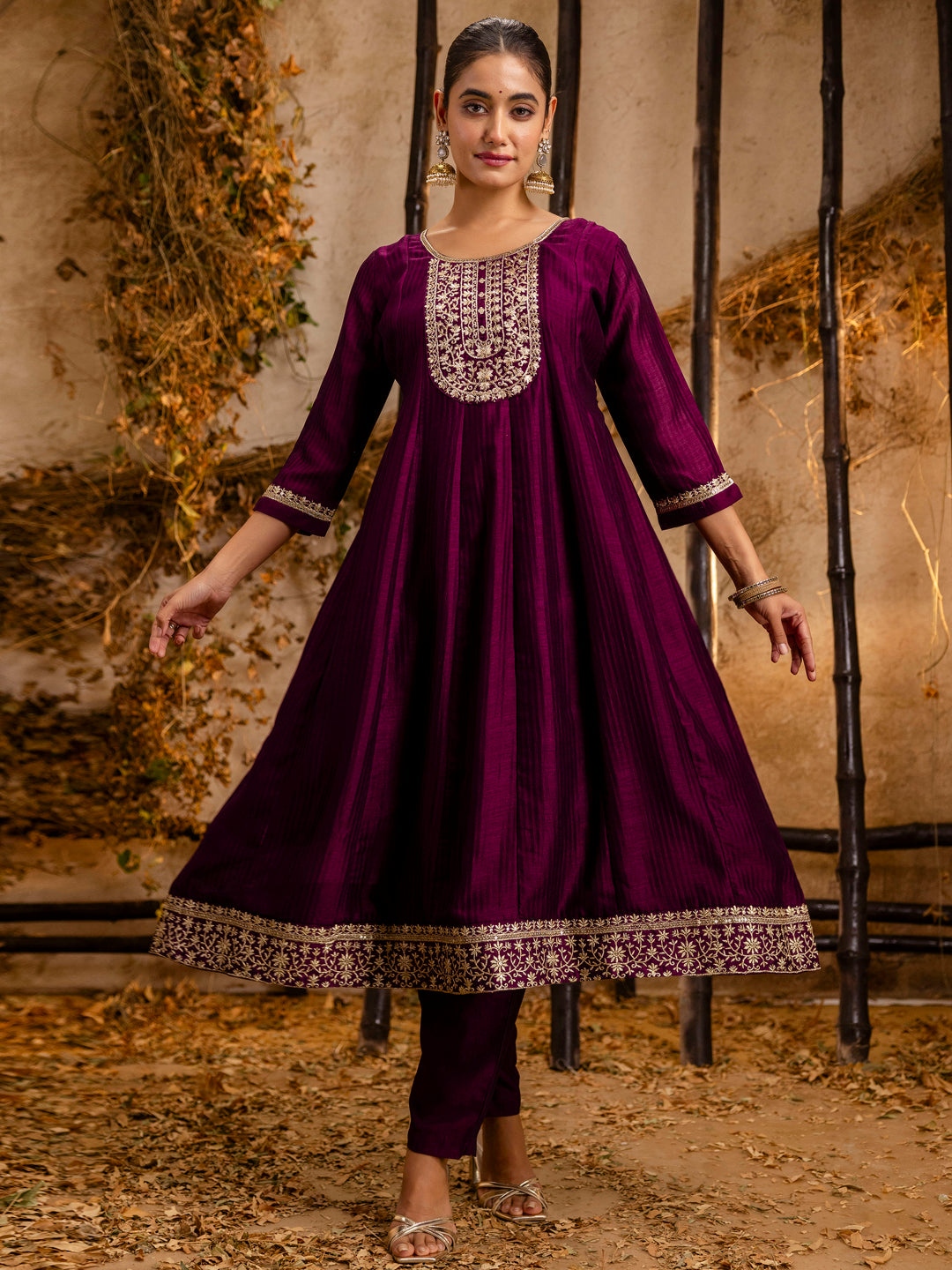 VredeVogel Women's Embroidered Silk Blend Anarkali Kurta Pant With Dupatta Set