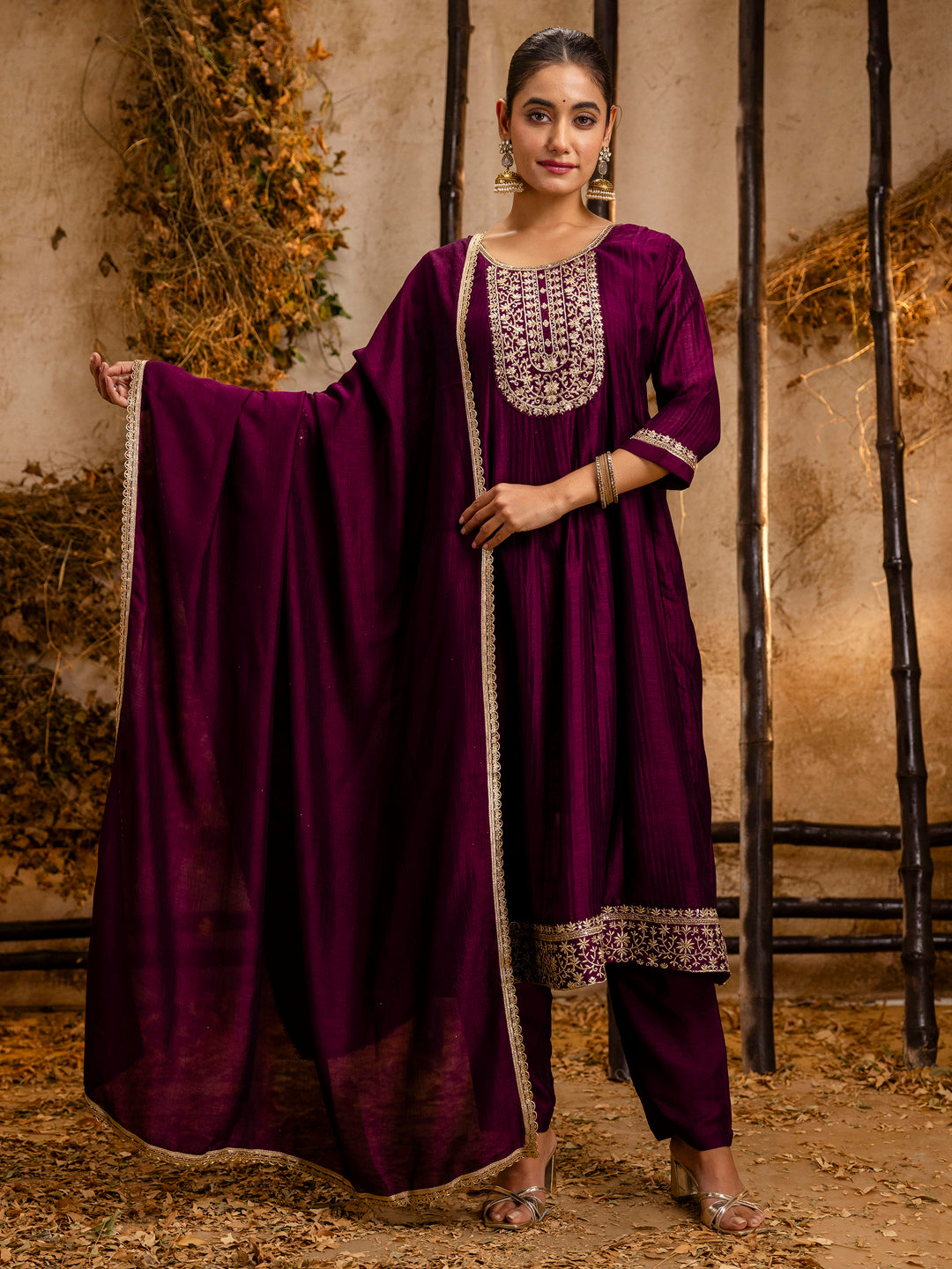 VredeVogel Women's Embroidered Silk Blend Anarkali Kurta Pant With Dupatta Set