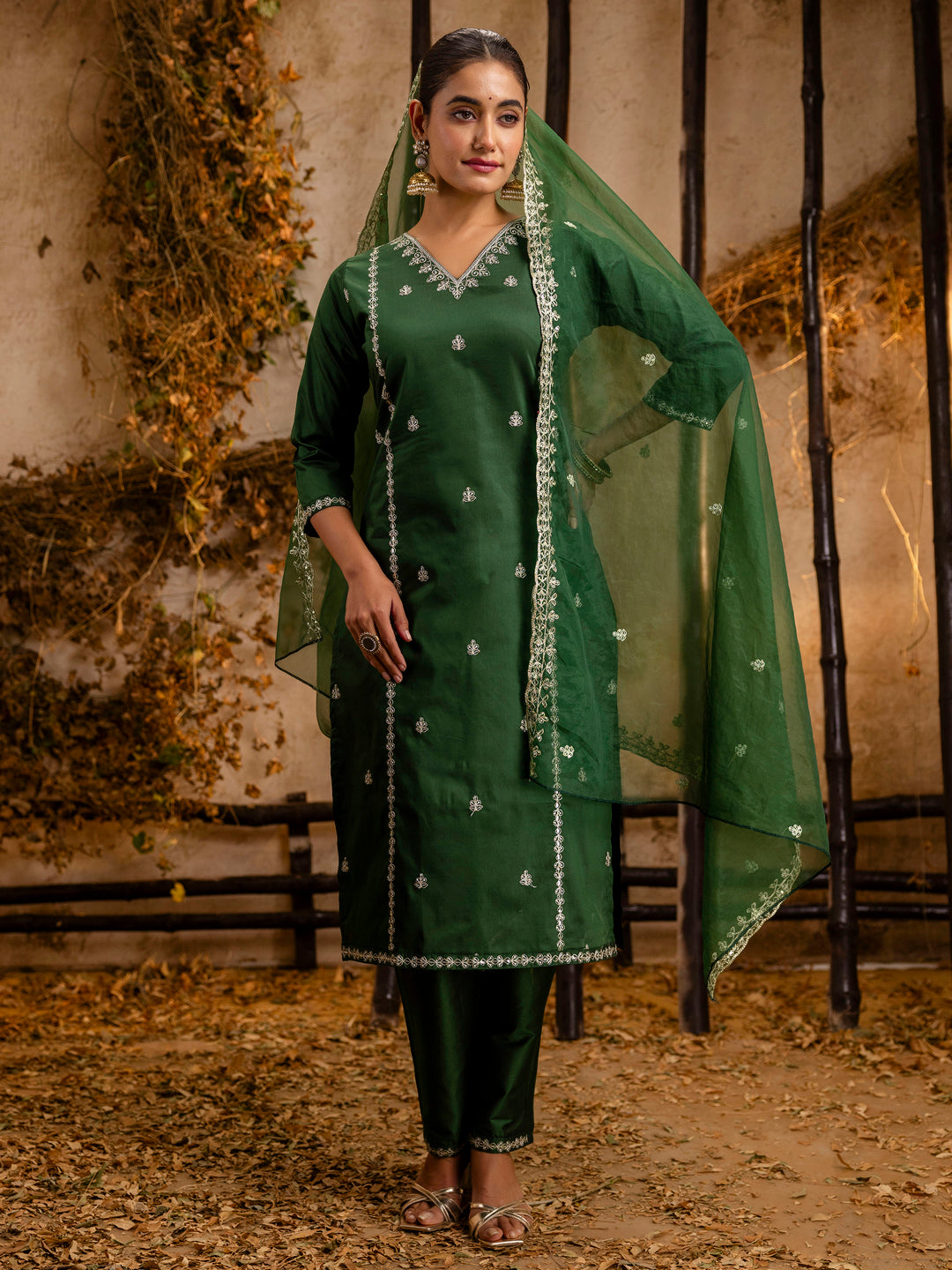 VredeVogel Women's Embroidered Silk Blend Calf Length Straight Kurta Trouser with Dupatta Set
