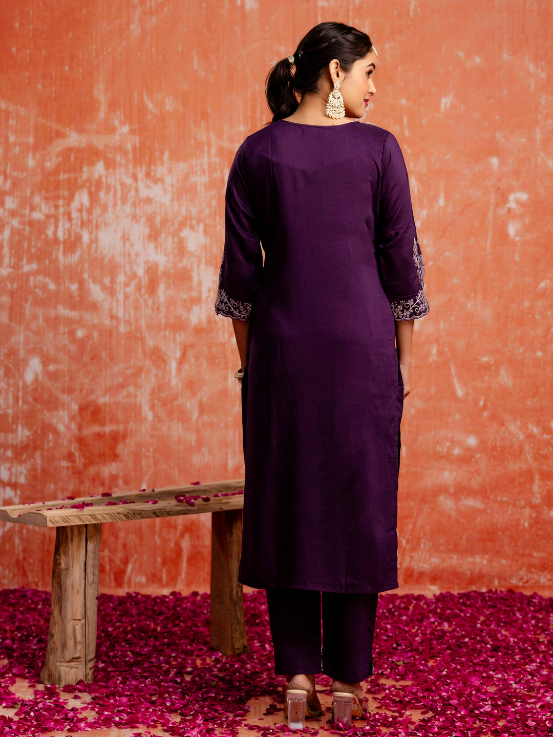 VredeVogel Women Kurta and Pant Sets Chanderi Silk Blend