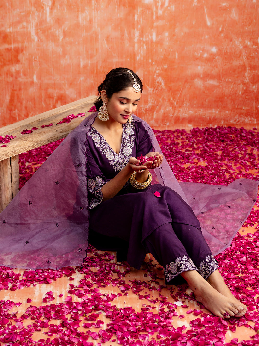 VredeVogel Women Kurta and Pant Sets Chanderi Silk Blend