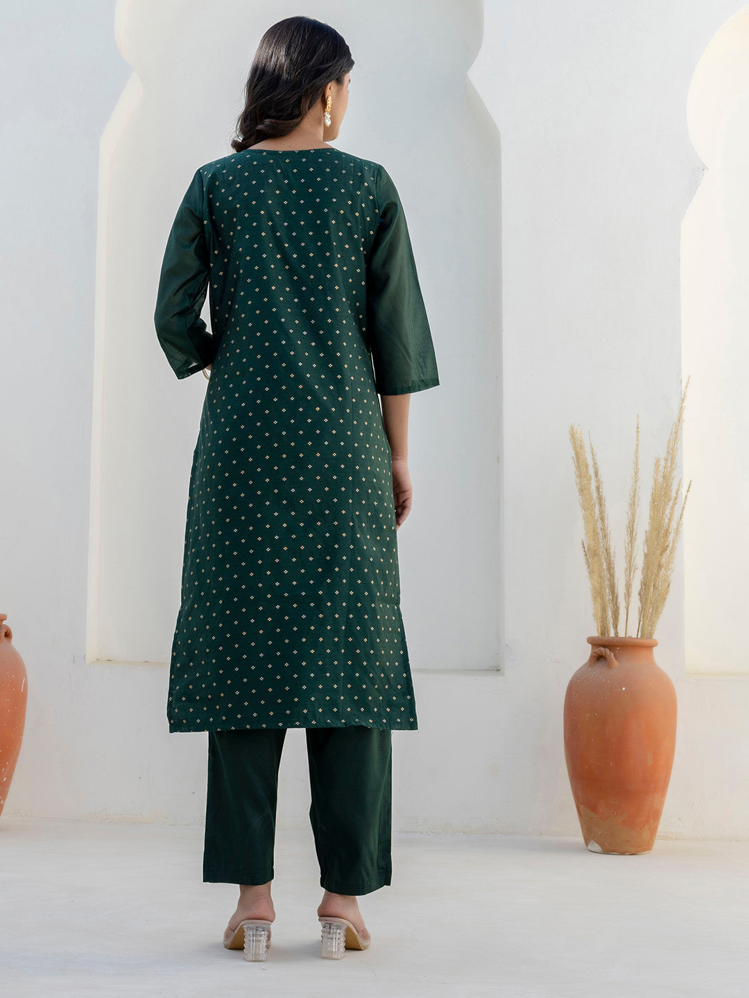 Akrita Women Silk Blend Kurta Pant Dupatta Set
