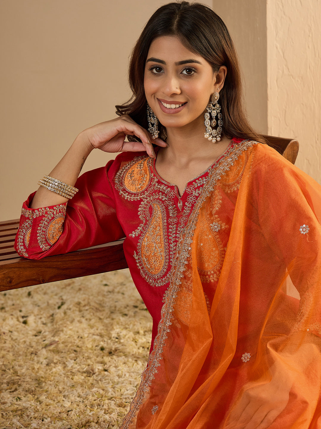 Sarayi Pink Silk Blend Straight Suit Set With Dupatta
