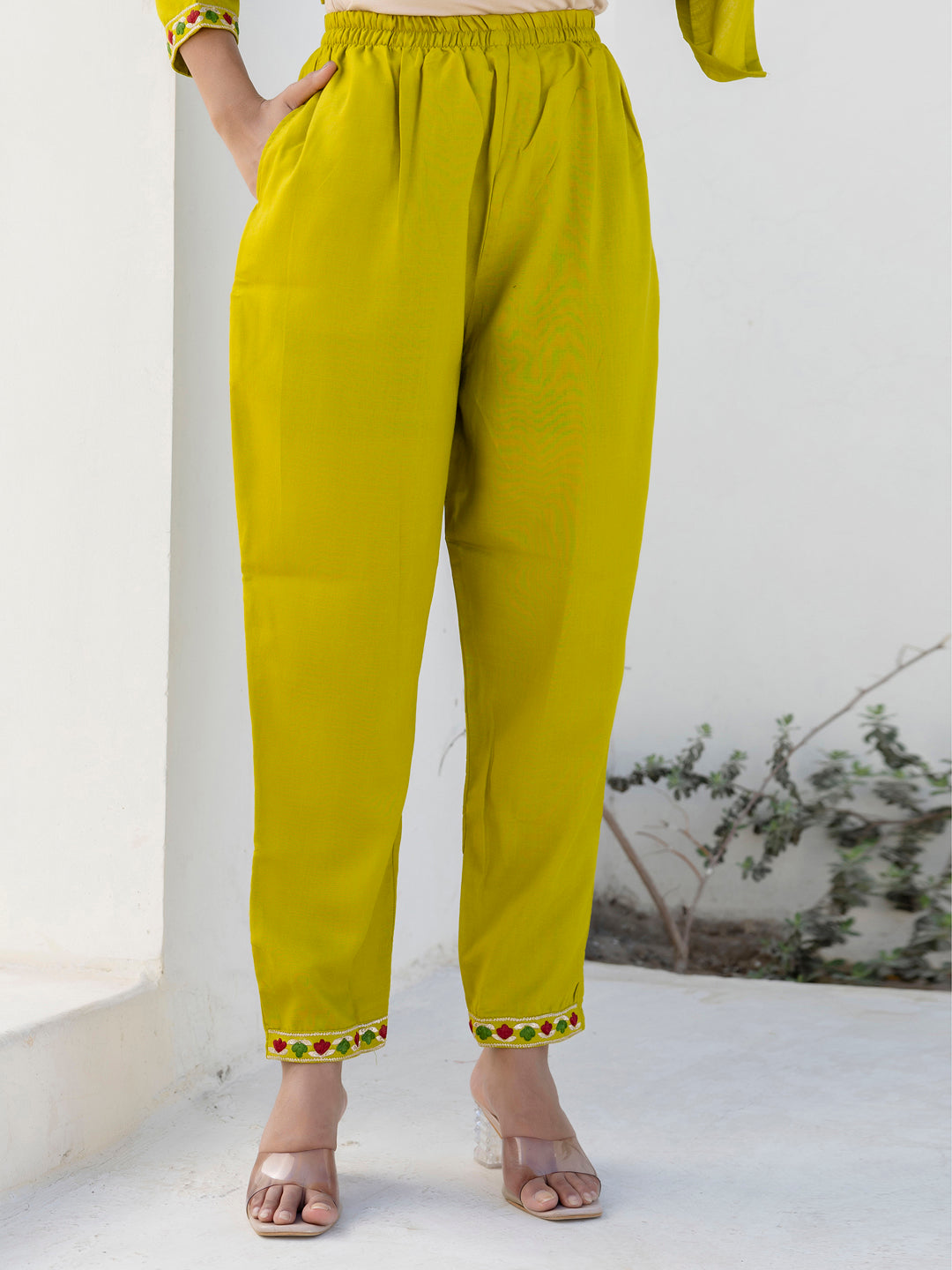 Meher Women Kurta and Trousers Pant Sets Cotton Blend
