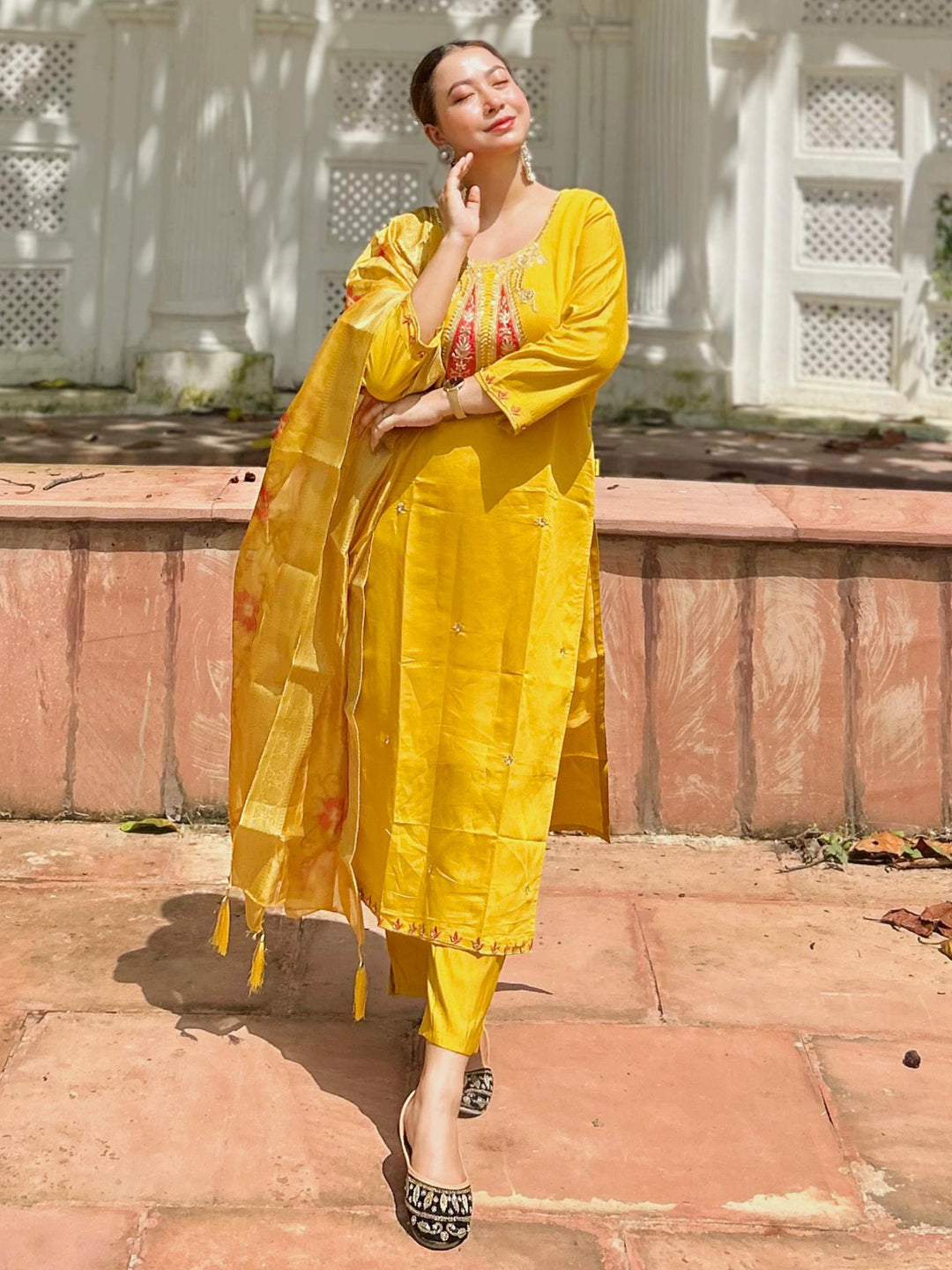 Akshara  Yellow Silk Blend Kurta Set with Beaded Embroidered Design & Organza Dupatta