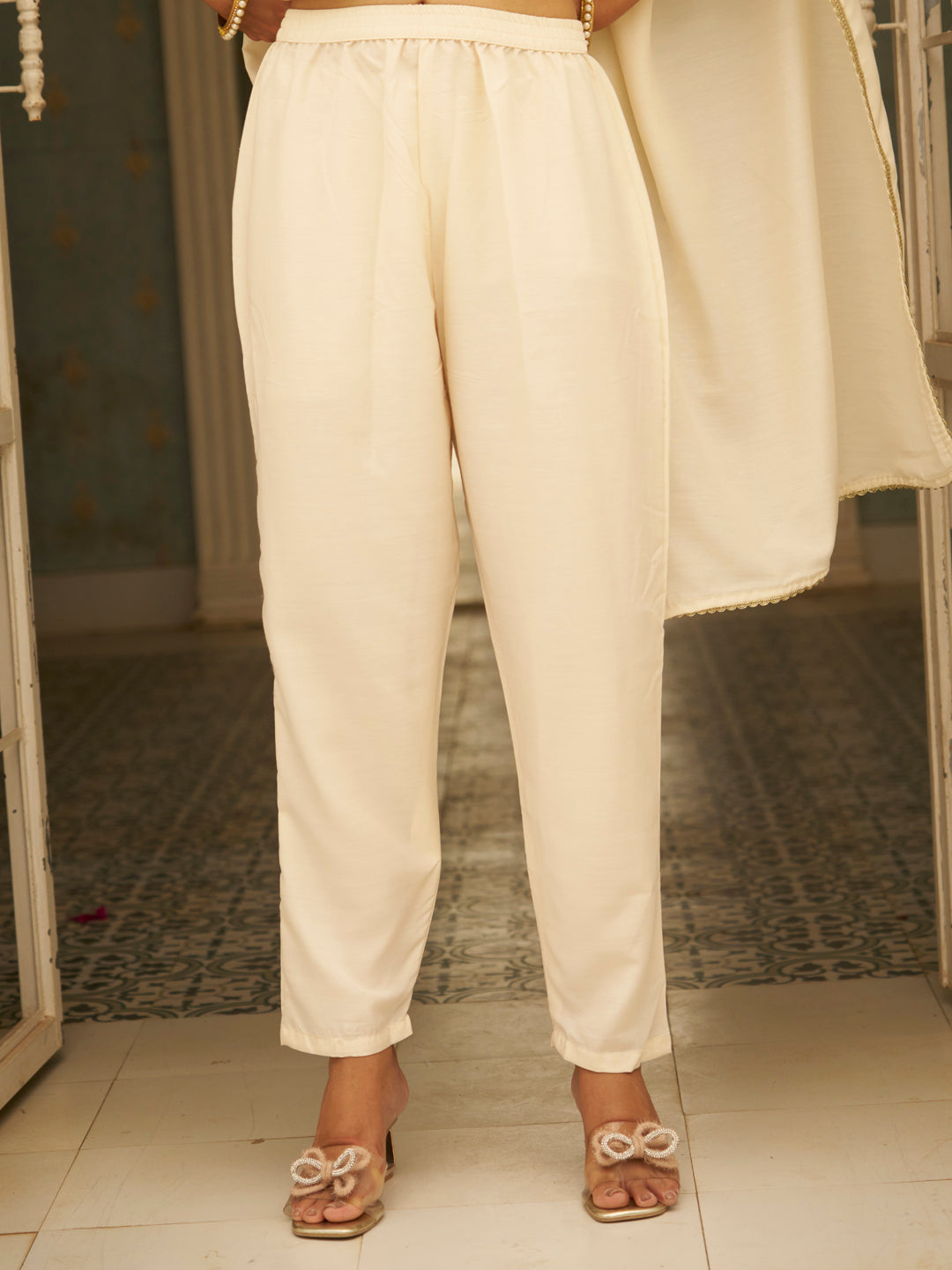 Vaani Anarkali Kurta and Pant Dupatta Set