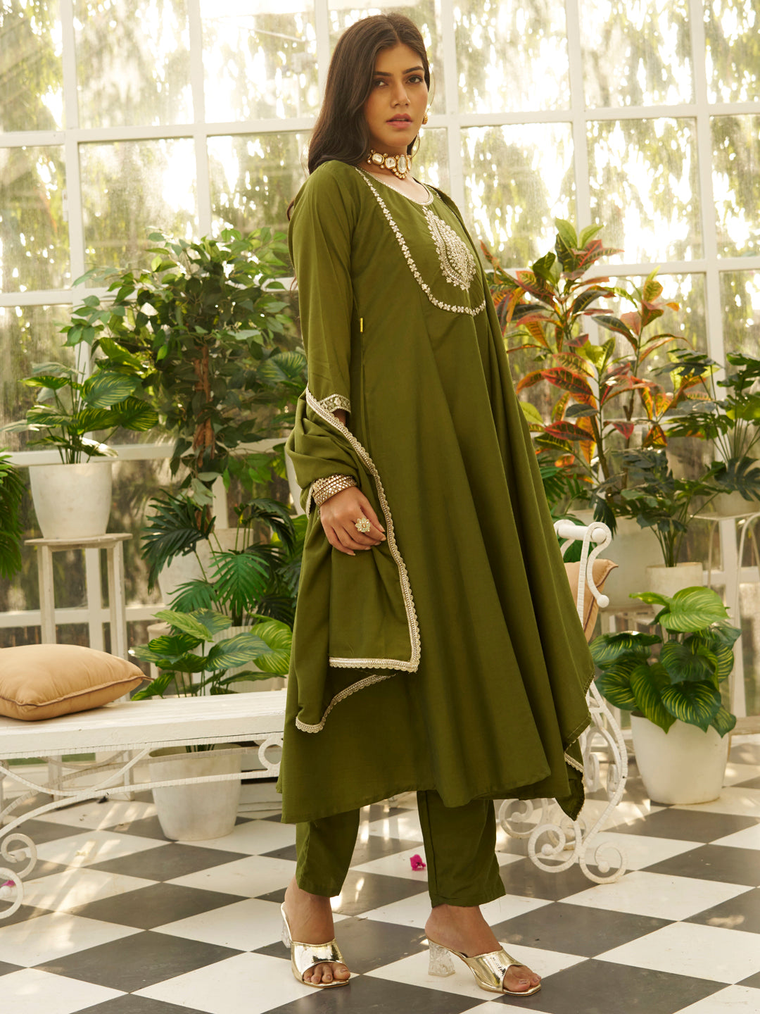 Vaani Anarkali Kurta and Pant Dupatta Set