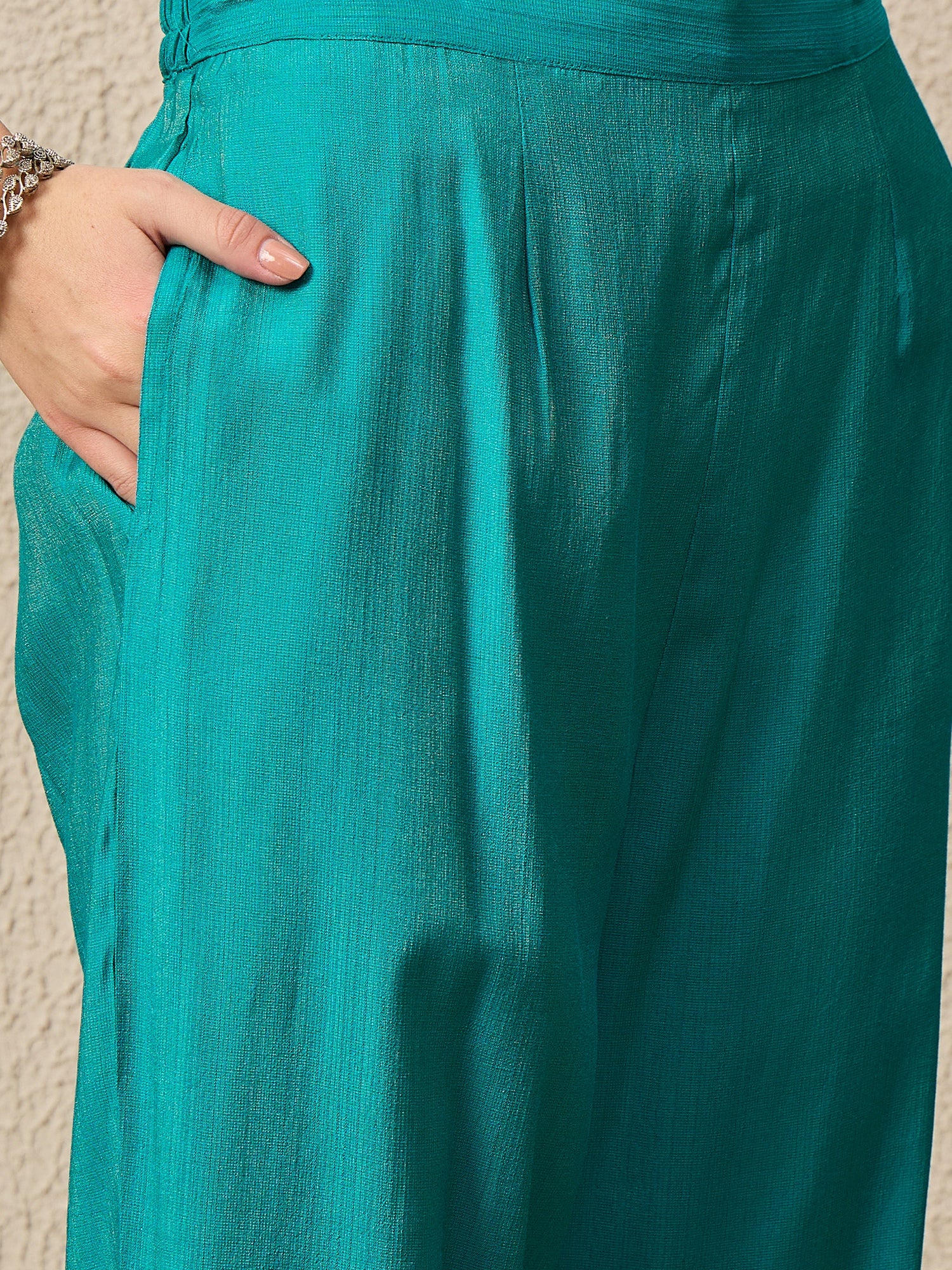 Saundh Blue Silk Blend Embroidered Kurta Set Suits