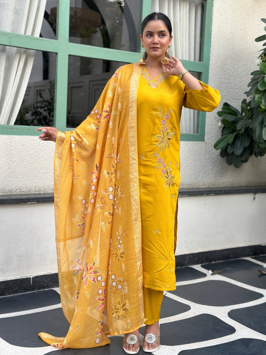 Kivra Yellow Women Kurta and Pant Dupatta Sets Silk Fabrics with Embroidery