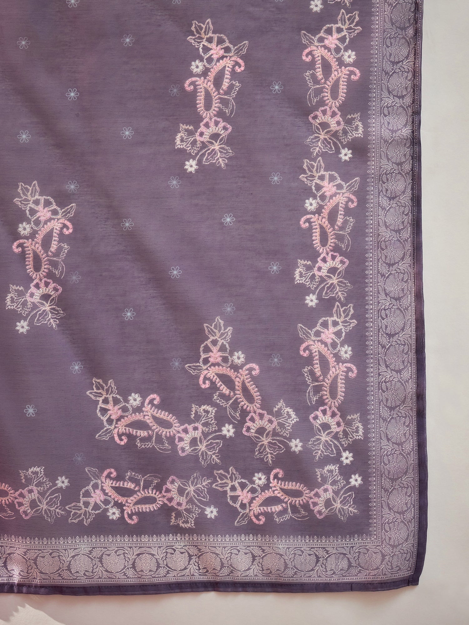 Rhea Women's Lavender Embroidered V-Neck Straight Kurta Set with Dupatta