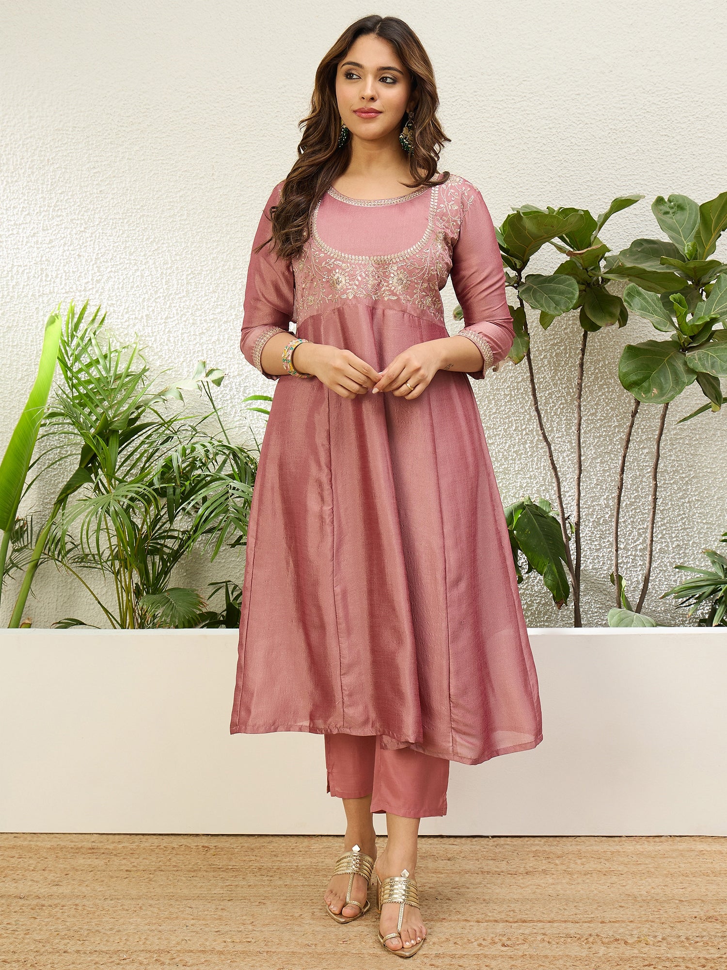 Padmini Women's Mauve Pink Embroidered Yoke Design Flared Kurta Set