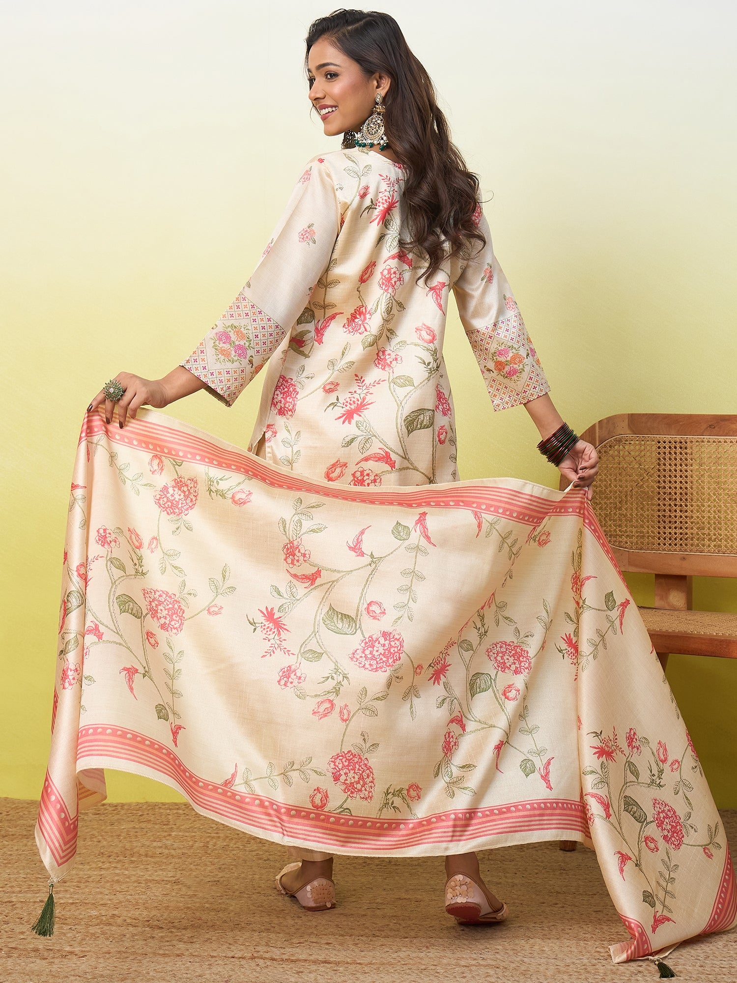 Padmini Women's Cream Embroidered Yoke Floral Print Straight Kurta Set