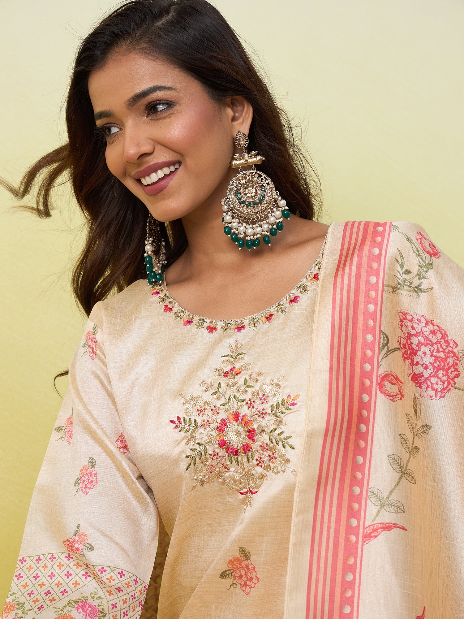 Padmini Women's Cream Embroidered Yoke Floral Print Straight Kurta Set