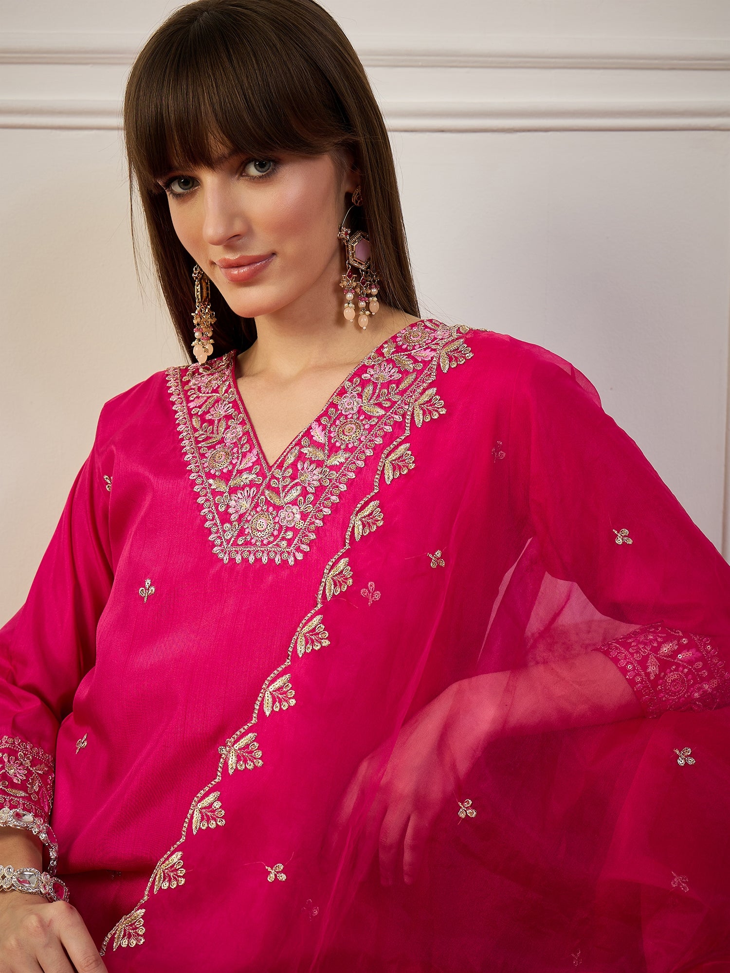 Tulsi Pink Women Kurta Sets With Dupatta Straight Suits